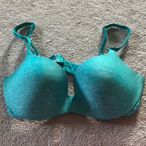 Victoria’s Secret PINK lightly padded 36D bra